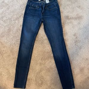 hollister jeans